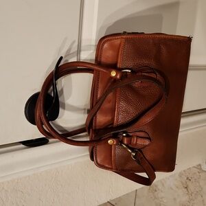Vintage Liz Claiborne shoulder bag.
